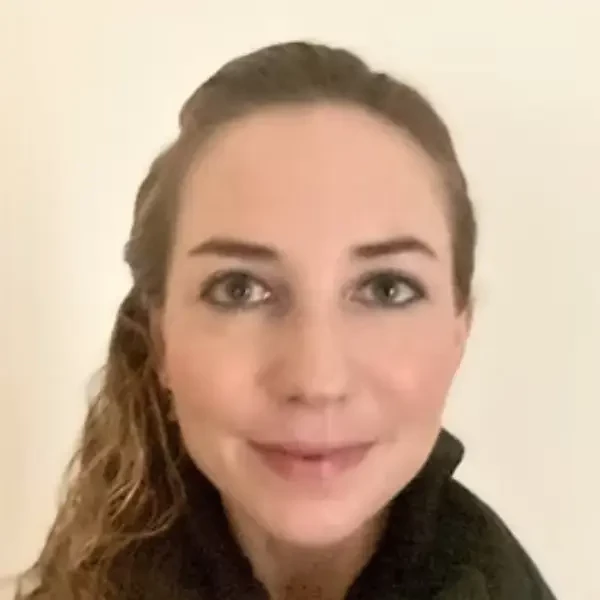 Dr Victoria Poole